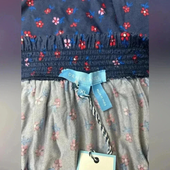 Draper James Slit Side Skirt In Falling Daisies Nassau Blue Size XL NWT - Picture 3 of 6